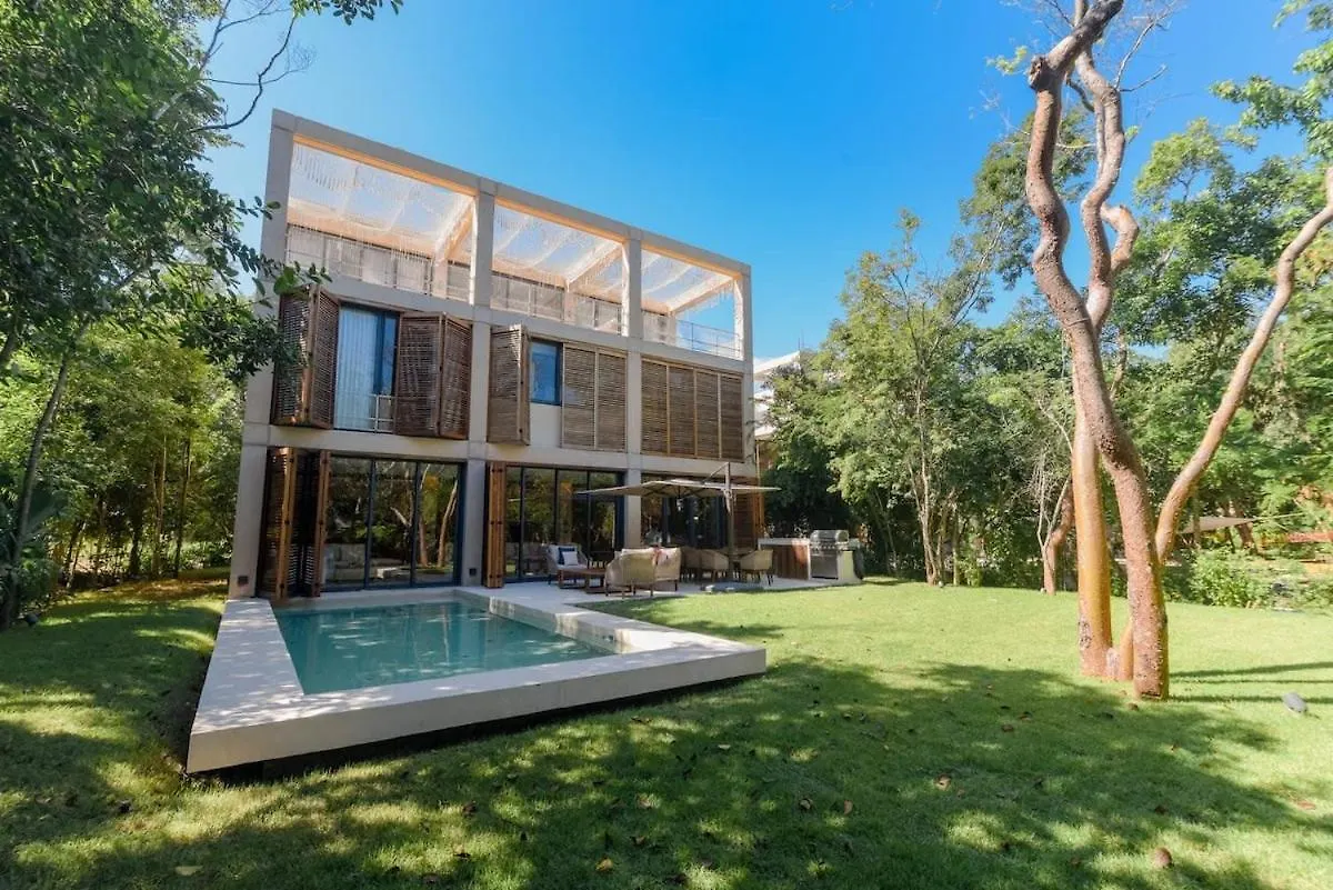 Stunning Villa Solana 6Br Golf Course Corasol Playa del Carmen